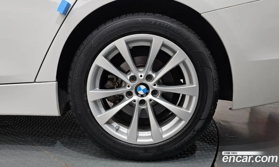 BMW 3 серия 2018 2.0 автомат (гидро), фото 7 BMW 3 серия 2018 2.0 автомат (гидро), фото 7