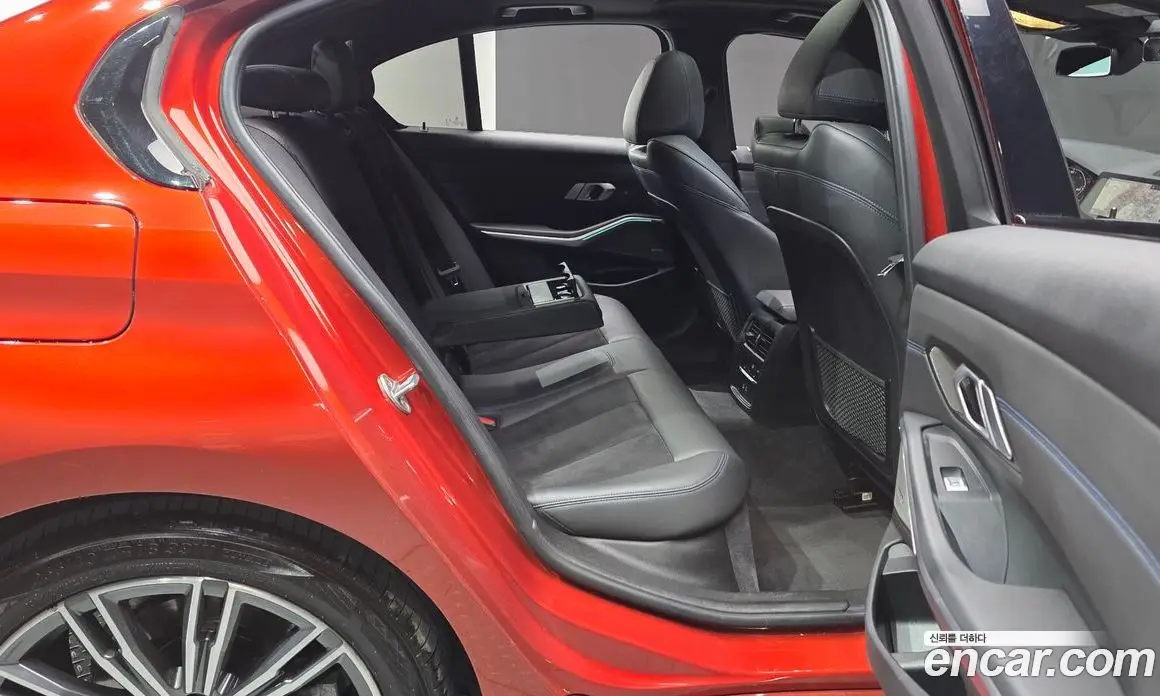 BMW 3 серия 2020 2.0 автомат (гидро), фото 17