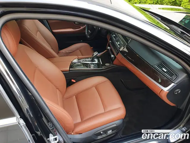 BMW 5 серия 2014 2.0 автомат (гидро), миниатюра 2