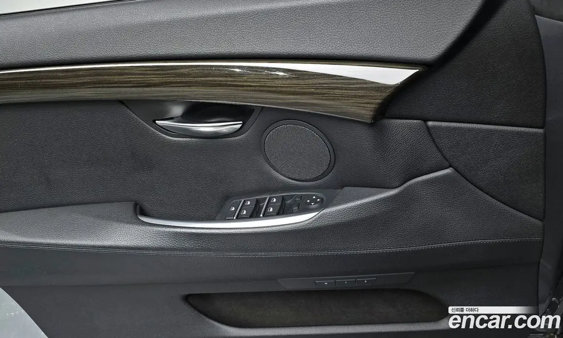 BMW 5 серия 2014 2.0 автомат (гидро), фото 14 BMW 5 серия 2014 2.0 автомат (гидро), фото 14