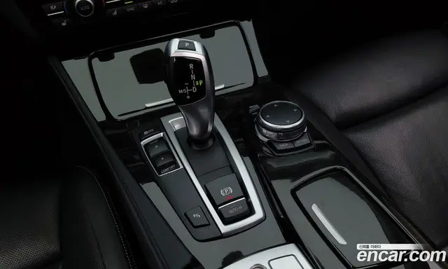 BMW 5 серия 2016 2.0 автомат (гидро), миниатюра 9