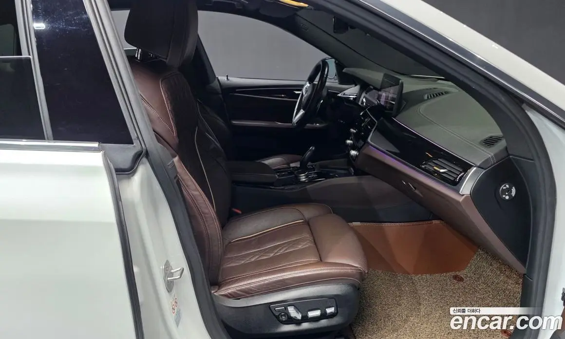 BMW 6 серия 2021 2.0 автомат (гидро), фото 11
