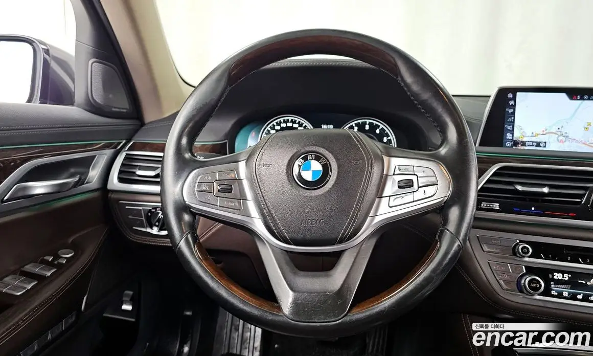 BMW 7 серия 2016 3.0 автомат (гидро), фото 13