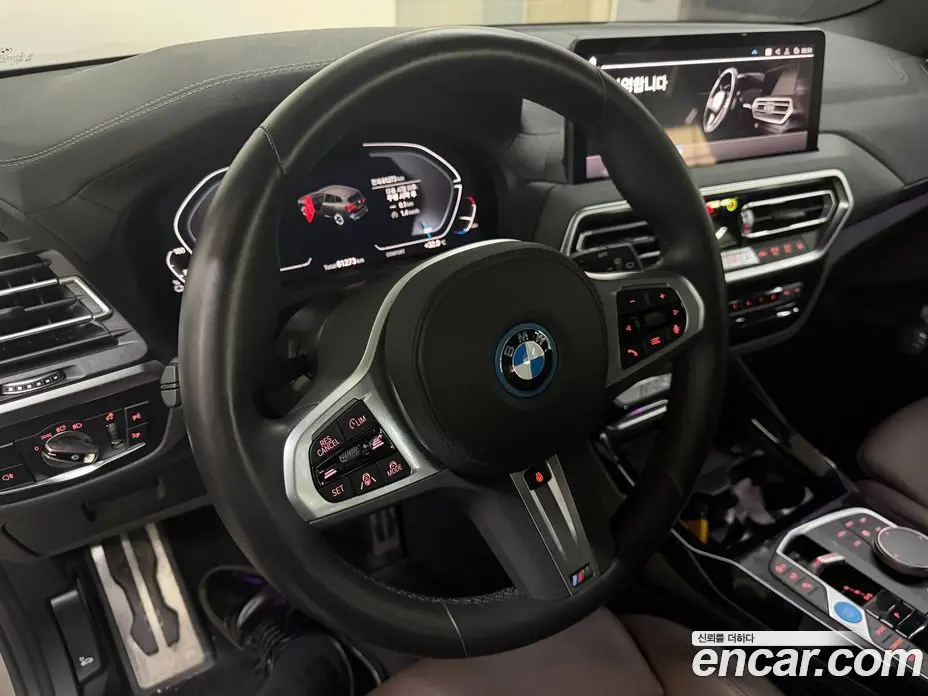 BMW iX3 2023 автомат (гидро), фото 12