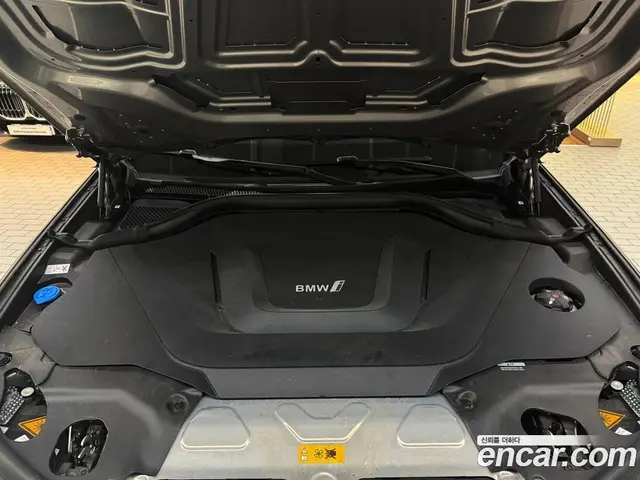BMW iX3 2023 автомат (гидро), миниатюра 7