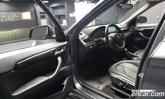 BMW X1 2017 2.0 автомат (гидро), миниатюра 10 BMW X1 2017 2.0 автомат (гидро), миниатюра 10