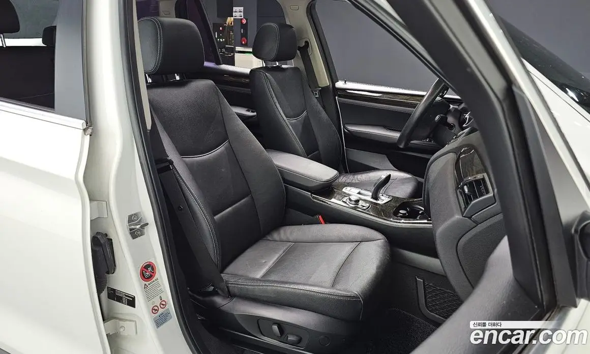BMW X3 2013 2.0 автомат (гидро), фото 13