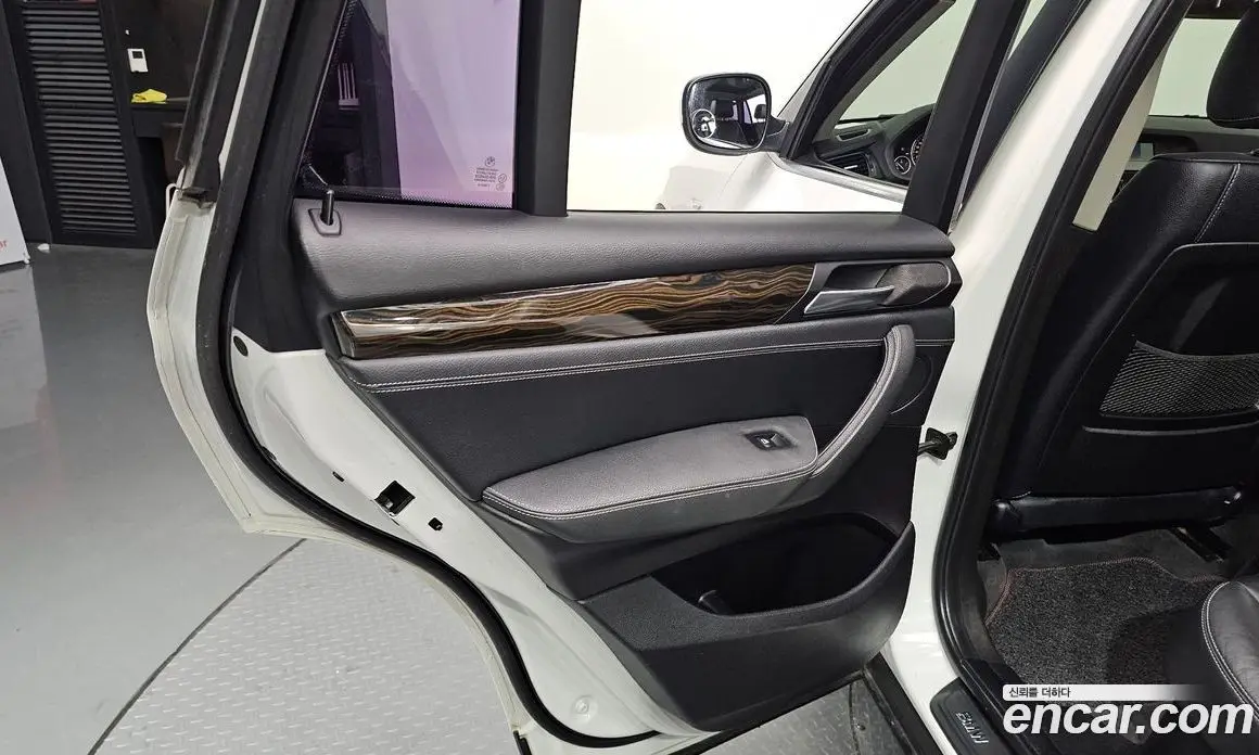 BMW X3 2013 2.0 автомат (гидро), фото 15