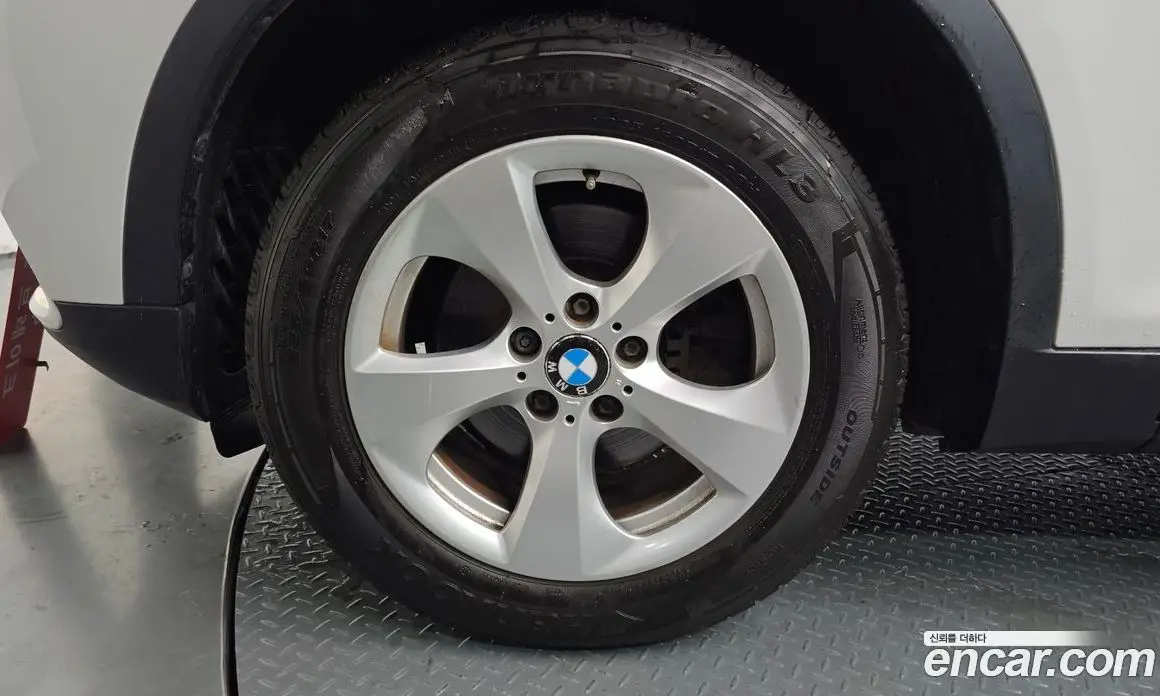BMW X3 2013 2.0 автомат (гидро), фото 5
