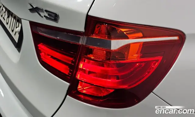 BMW X3 2013 2.0 автомат (гидро), миниатюра 9