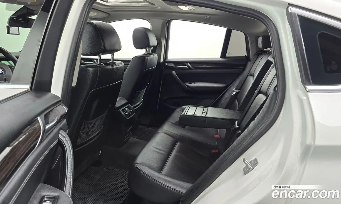 BMW X4 2015 2.0 автомат (гидро), фото 12