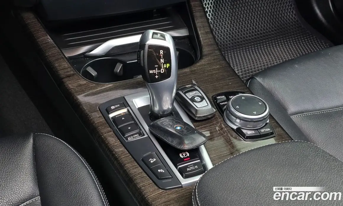 BMW X4 2015 2.0 автомат (гидро), фото 9