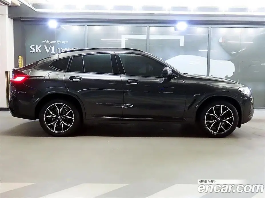 BMW X4 2022 2.0 автомат (гидро), фото 3 BMW X4 2022 2.0 автомат (гидро), фото 3