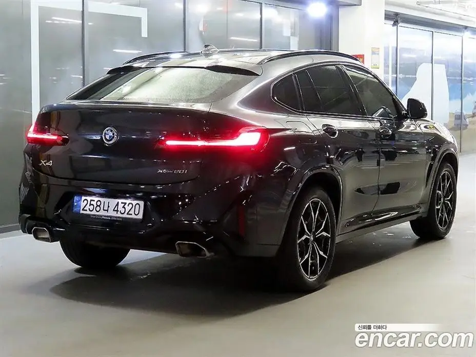 BMW X4 2022 2.0 автомат (гидро), фото 4 BMW X4 2022 2.0 автомат (гидро), фото 4