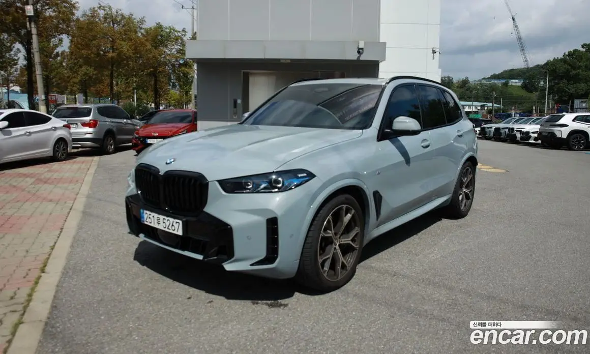 BMW X5 2025 3.0 автомат (гидро), фото 1 BMW X5 2025 3.0 автомат (гидро), фото 1