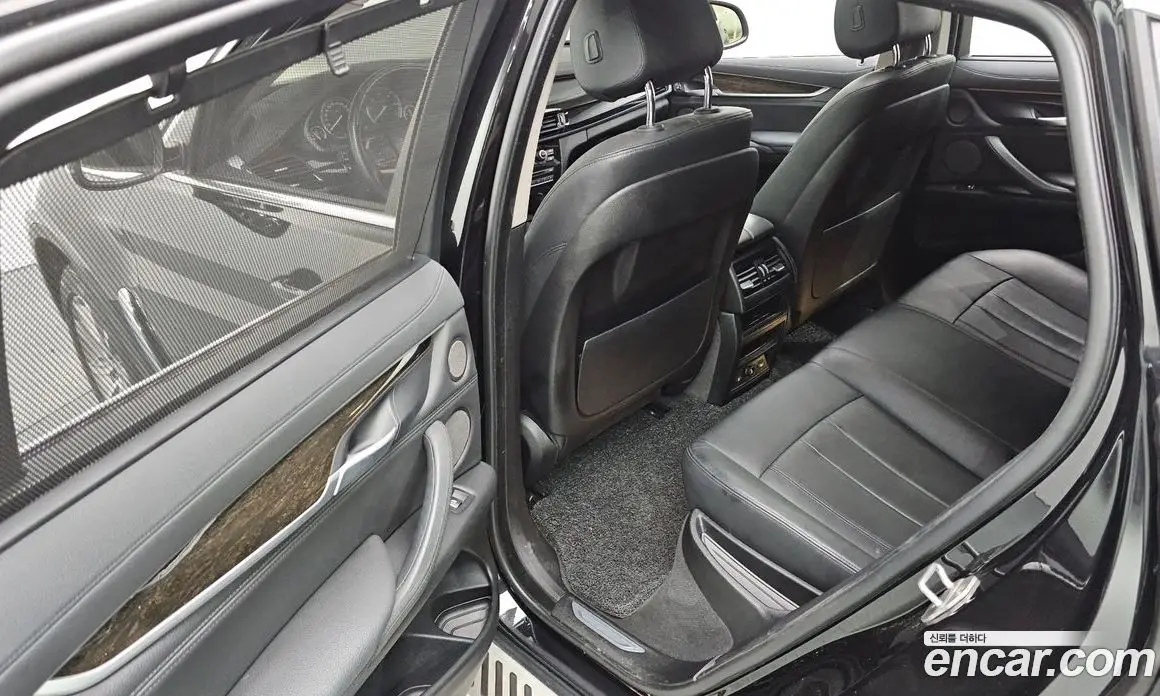 BMW X6 2015 3.0 автомат (гидро), фото 18 BMW X6 2015 3.0 автомат (гидро), фото 18