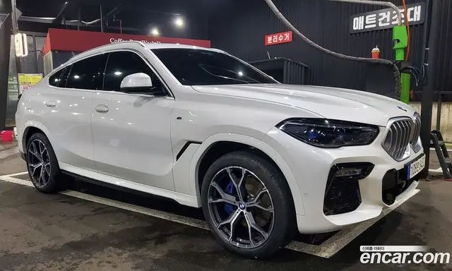 BMW X6 2021 3.0 автомат (гидро), миниатюра 3