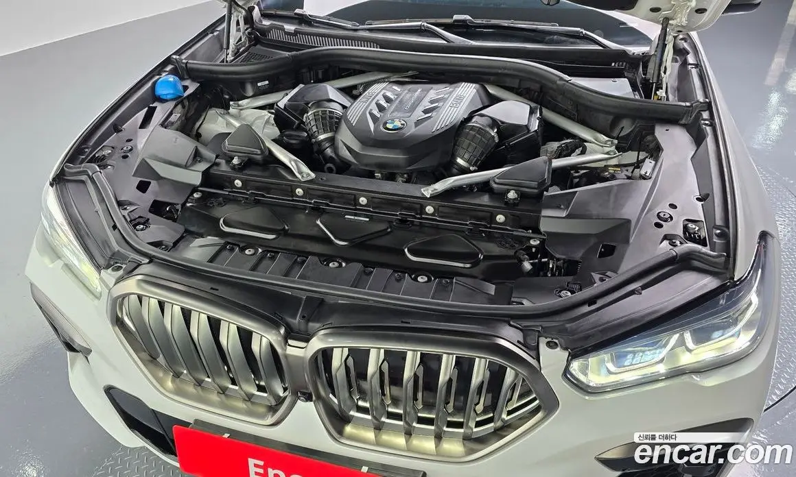BMW X6 2021 4.4 автомат (гидро), фото 6 BMW X6 2021 4.4 автомат (гидро), фото 6