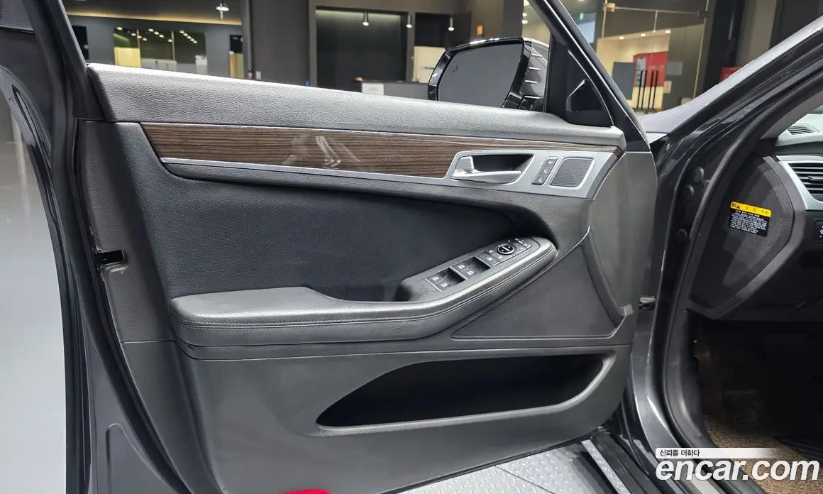 Genesis G80 2018 3.3 автомат (гидро), фото 14
