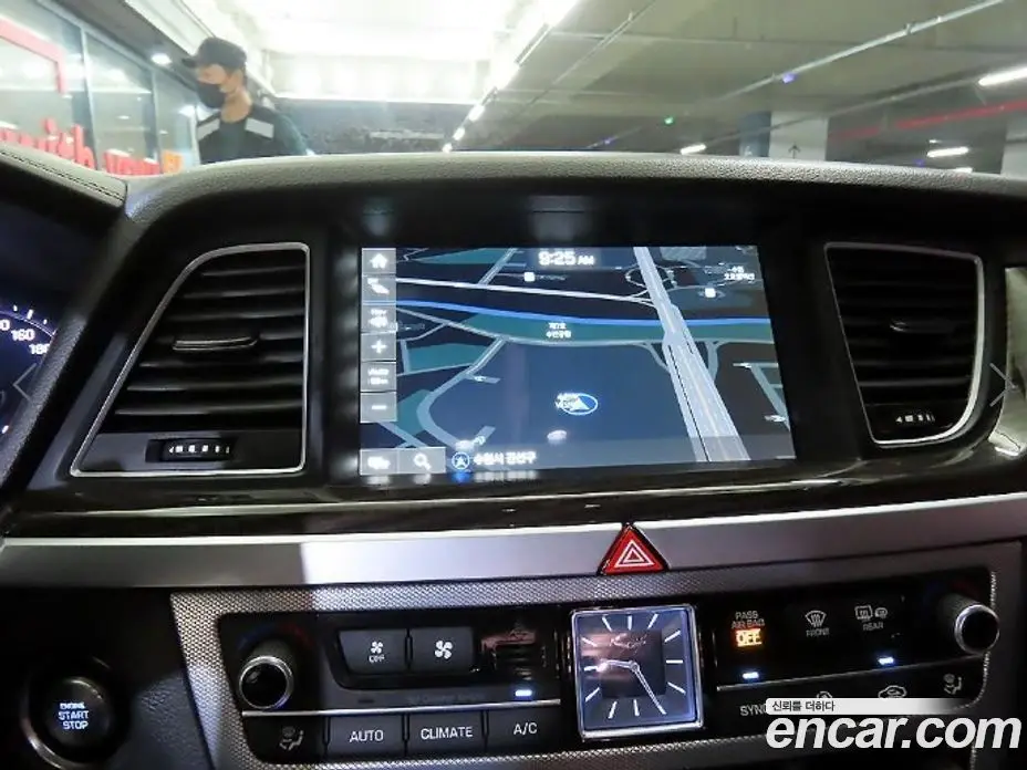 Genesis G80 2018 3.3 автомат (гидро), фото 13 Genesis G80 2018 3.3 автомат (гидро), фото 13