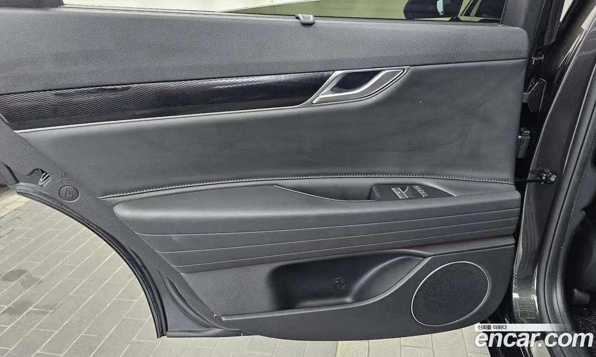 Genesis G80 2024 2.5 автомат (гидро), фото 15
