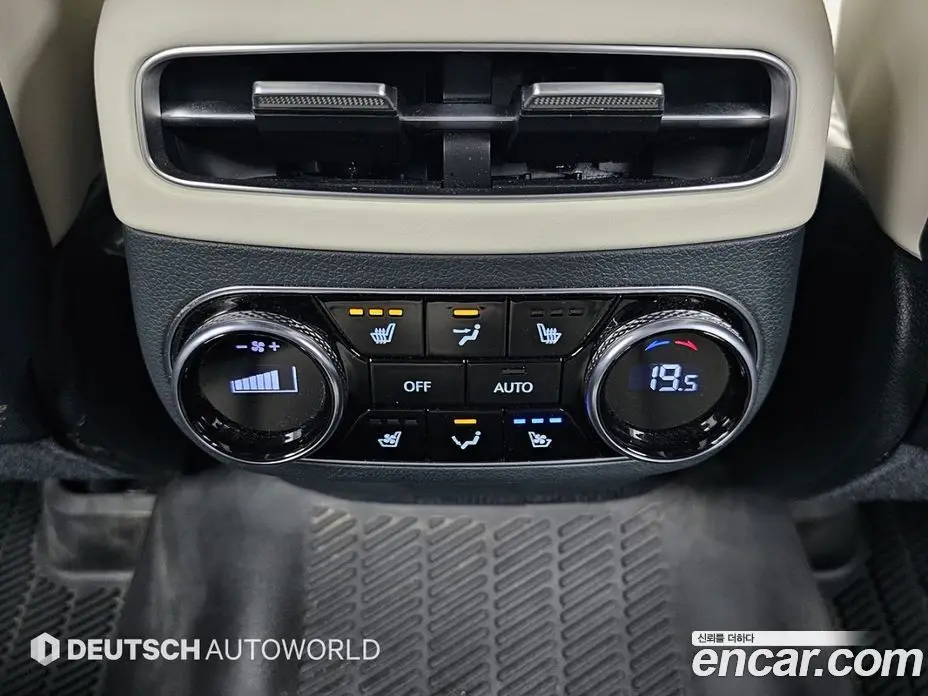 Genesis GV70 2022 автомат (гидро), фото 16