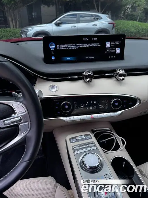 Genesis GV70 2024 2.5 автомат (гидро), фото 11