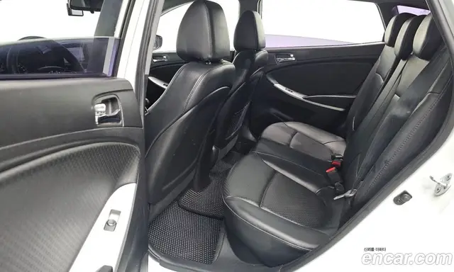 Hyundai Accent 2013 1.4 автомат (гидро), миниатюра 12