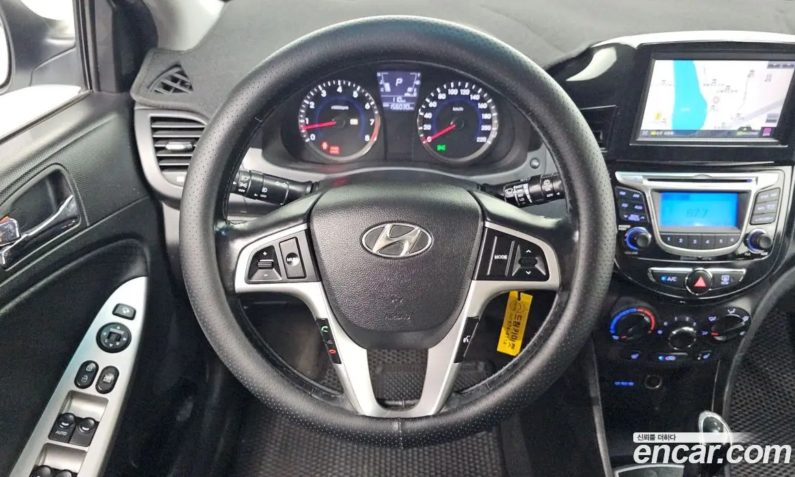 Hyundai Accent 2013 1.4 автомат (гидро), фото 13 Hyundai Accent 2013 1.4 автомат (гидро), фото 13
