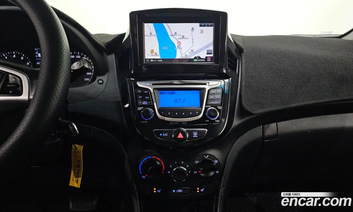 Hyundai Accent 2013 1.4 автомат (гидро), фото 14 Hyundai Accent 2013 1.4 автомат (гидро), фото 14