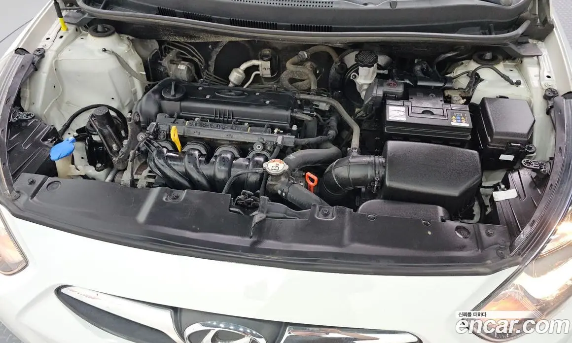 Hyundai Accent 2013 1.4 автомат (гидро), фото 6 Hyundai Accent 2013 1.4 автомат (гидро), фото 6