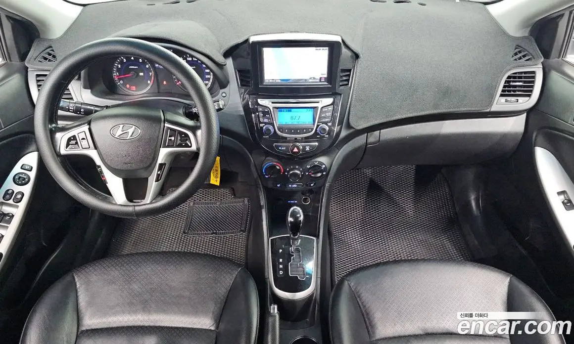 Hyundai Accent 2013 1.4 автомат (гидро), фото 7 Hyundai Accent 2013 1.4 автомат (гидро), фото 7