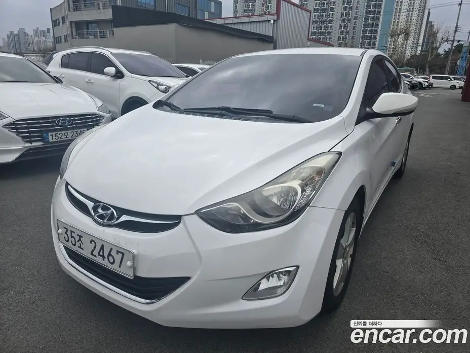 Hyundai Avante 2013 1.6 автомат (гидро), фото 18
