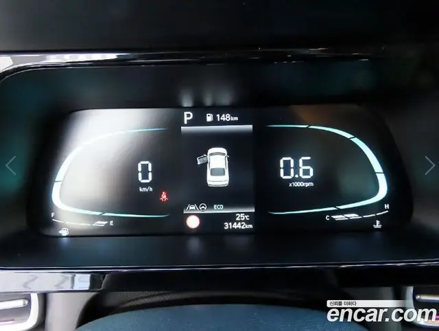 Hyundai Avante 2023 1.6 автомат (гидро), миниатюра 9