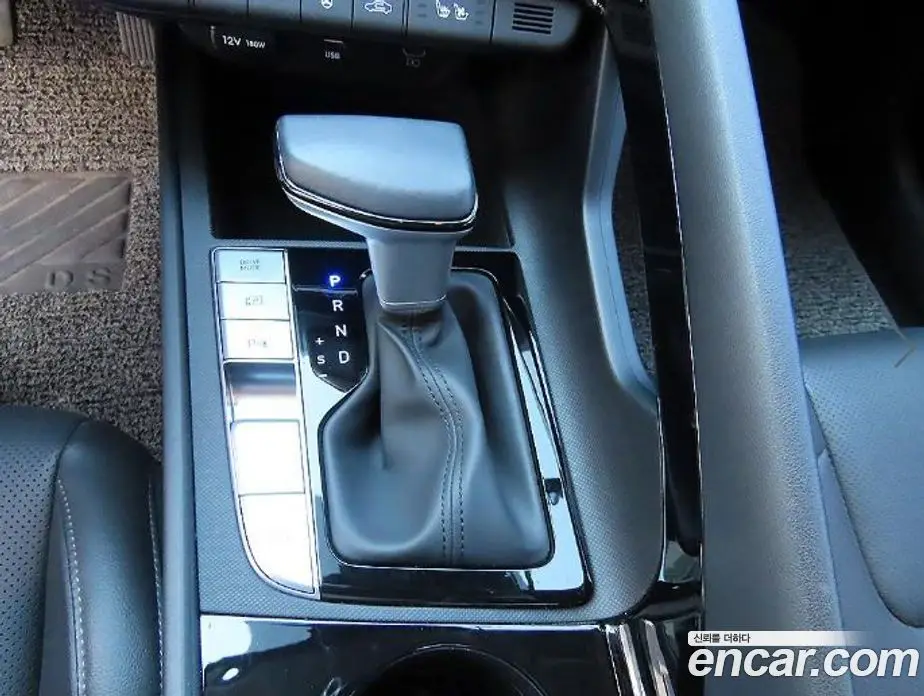 Hyundai Avante 2023 1.6 автомат (гидро), фото 10