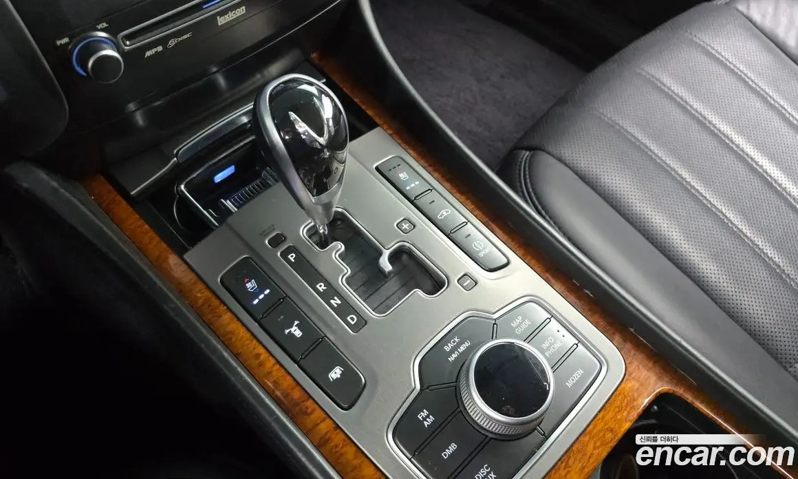 Hyundai Equus 2012 5.0 автомат (гидро), фото 12 Hyundai Equus 2012 5.0 автомат (гидро), фото 12