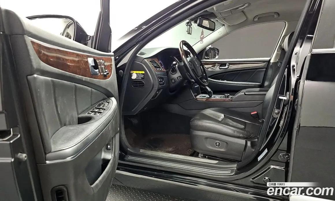 Hyundai Equus 2013 3.8 автомат (гидро), фото 10