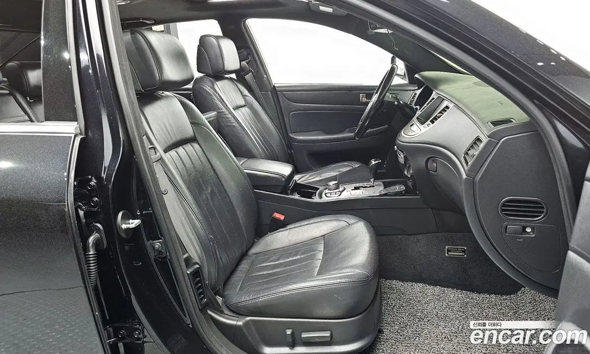 Hyundai Genesis 2011 5.0 автомат (гидро), фото 12