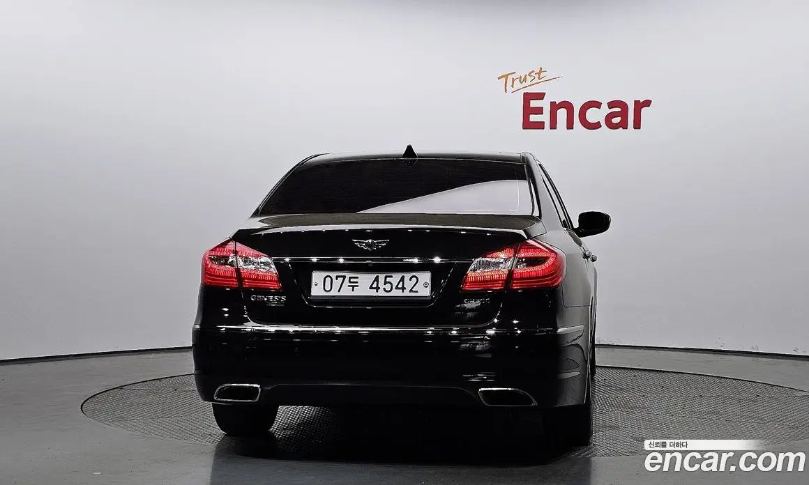 Hyundai Genesis 2011 5.0 автомат (гидро), фото 4