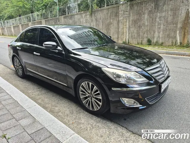 Hyundai Genesis, 2012, 201 770 км