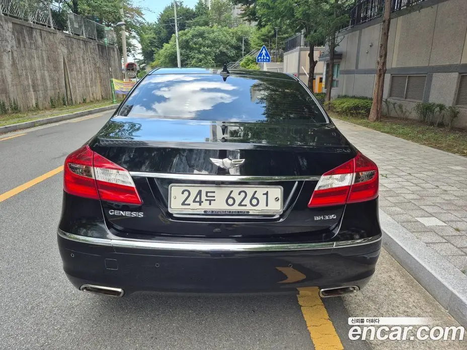 Hyundai Genesis 2012 3.3 автомат (гидро), фото 5