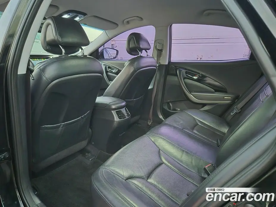 Hyundai Grandeur 2013 2.4 автомат (гидро), фото 11 Hyundai Grandeur 2013 2.4 автомат (гидро), фото 11