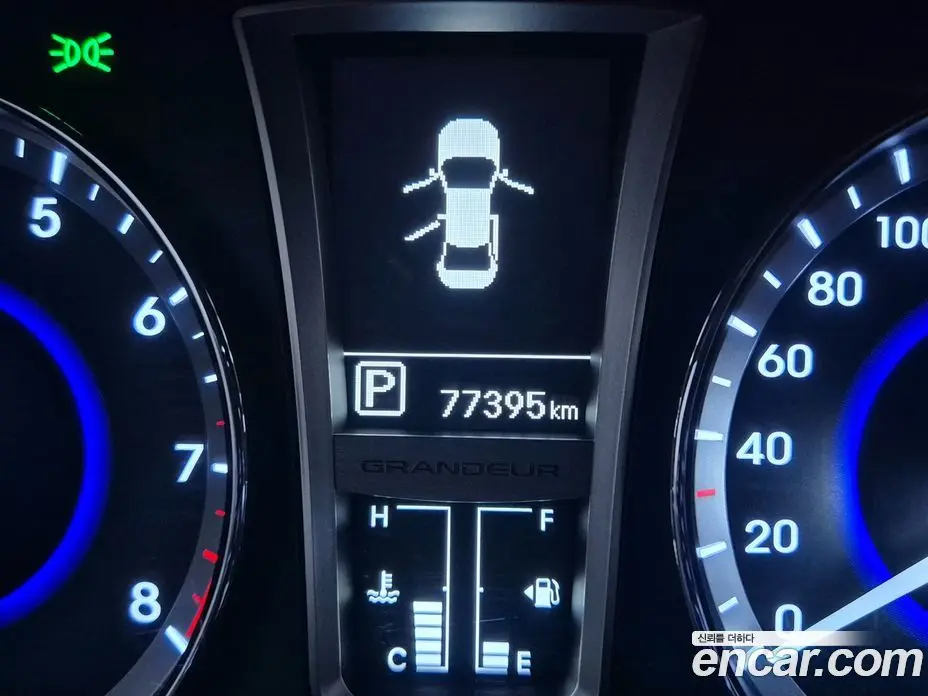 Hyundai Grandeur 2013 2.4 автомат (гидро), фото 17 Hyundai Grandeur 2013 2.4 автомат (гидро), фото 17