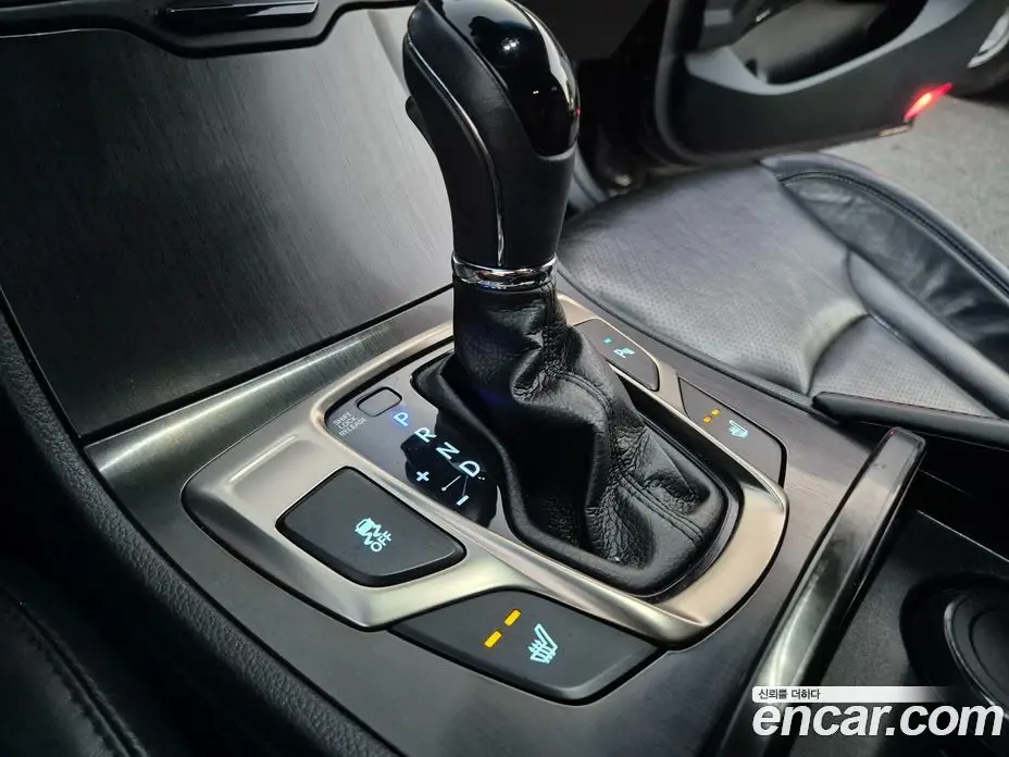 Hyundai Grandeur 2013 2.4 автомат (гидро), фото 18 Hyundai Grandeur 2013 2.4 автомат (гидро), фото 18