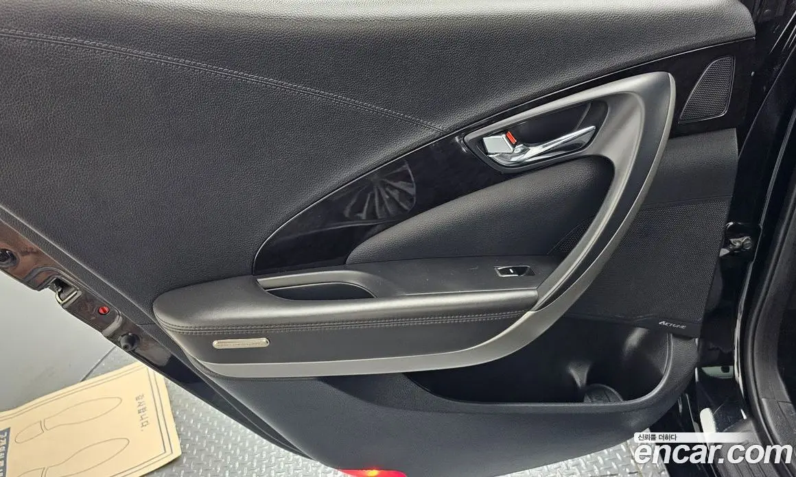 Hyundai Grandeur 2013 3.0 автомат (гидро), фото 15