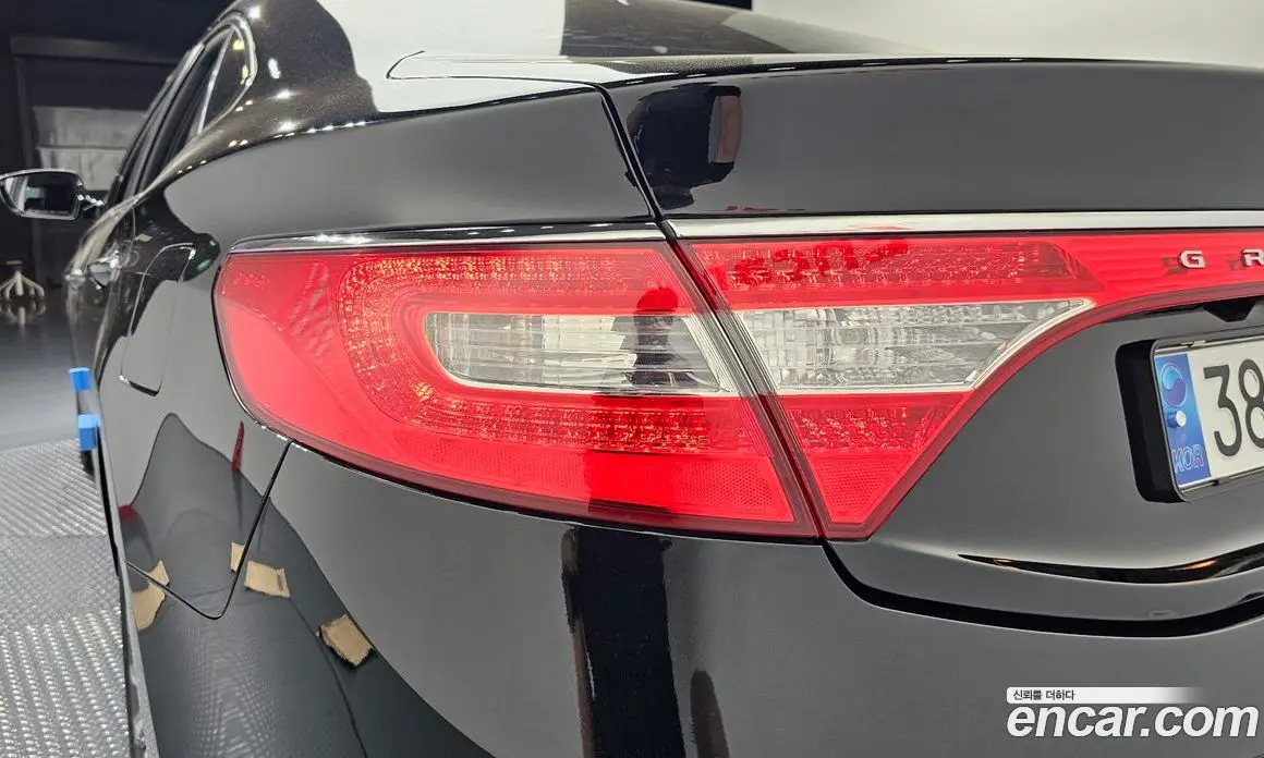 Hyundai Grandeur 2013 3.0 автомат (гидро), фото 9