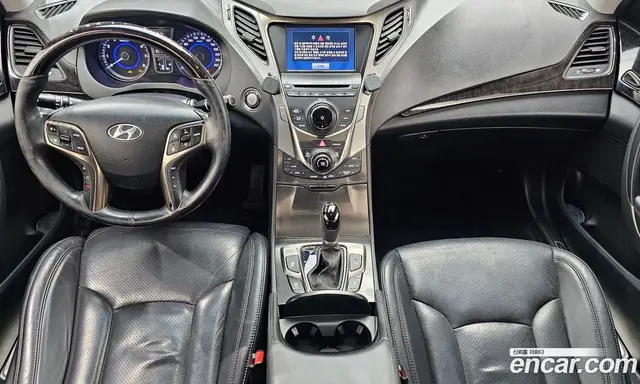 Hyundai Grandeur 2013 3.0 автомат (гидро), миниатюра 10
