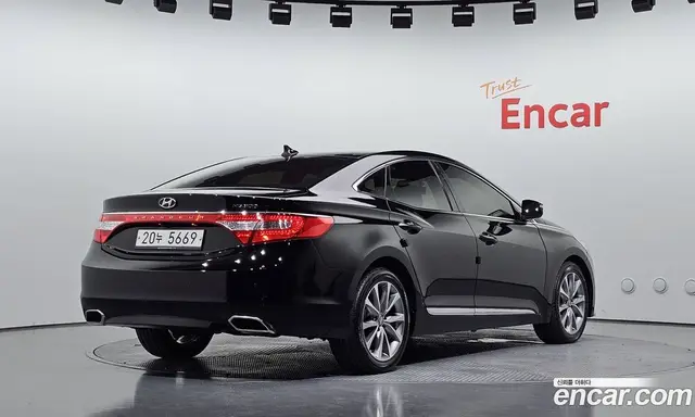 Hyundai Grandeur 2014 3.0 автомат (гидро), миниатюра 2