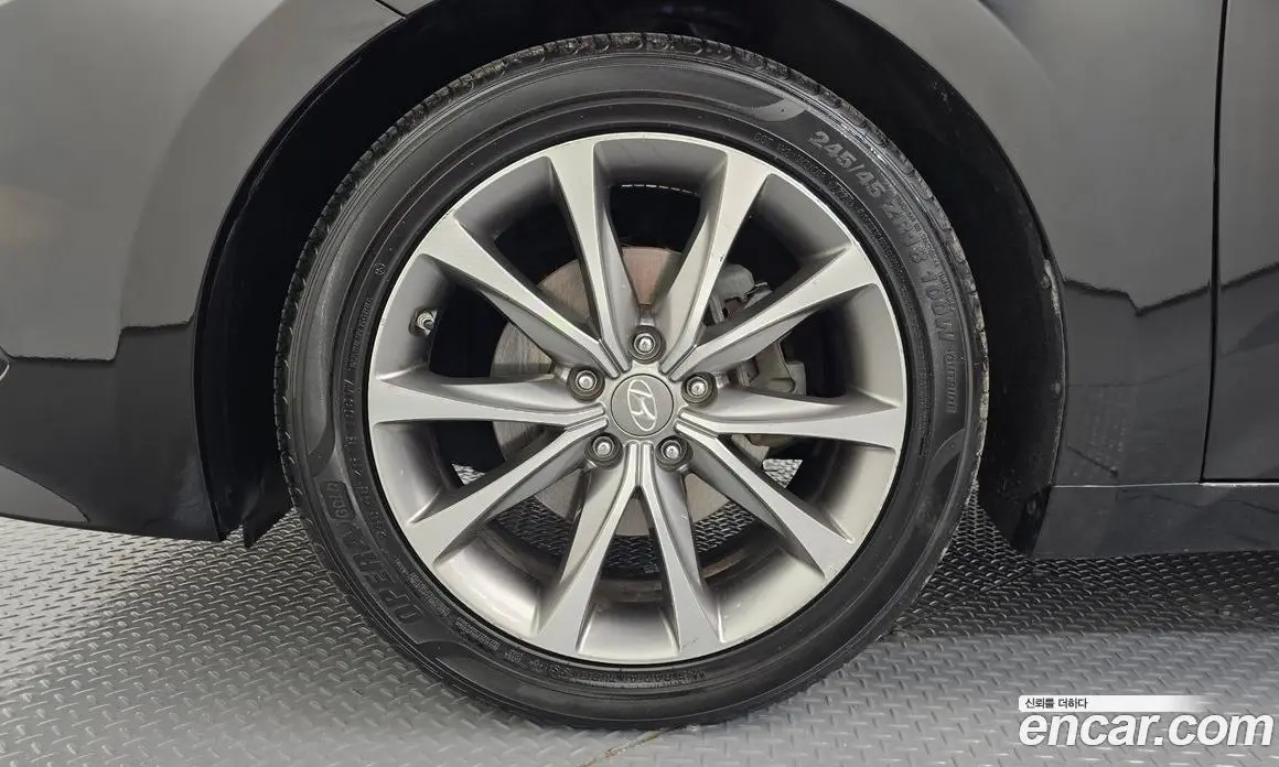 Hyundai Grandeur 2014 3.0 автомат (гидро), фото 5