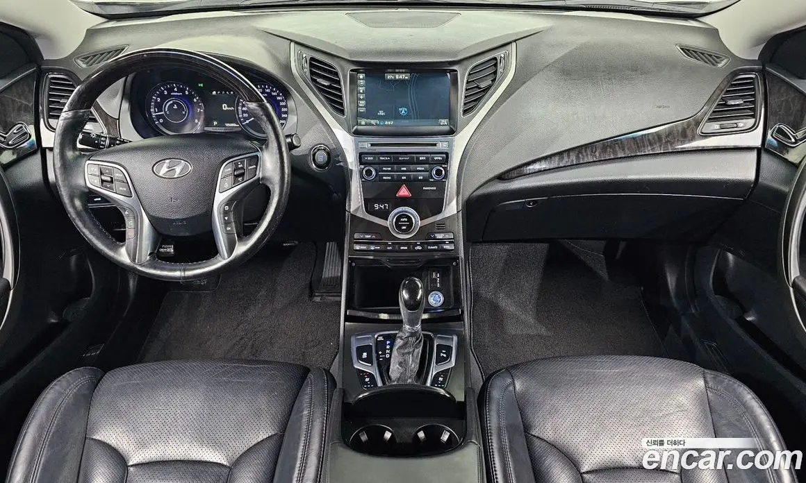 Hyundai Grandeur 2014 3.0 автомат (гидро), фото 7